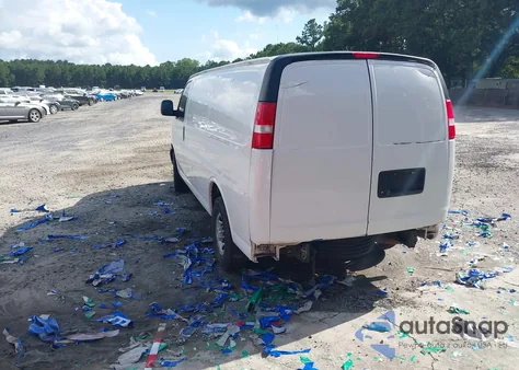 2019 Chevrolet Express 2500 Work Van from USA, damaged, VIN 1GCWGAFP3K1308910